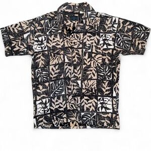 Weeds Vintage Hawaiian Style Button up Shirt